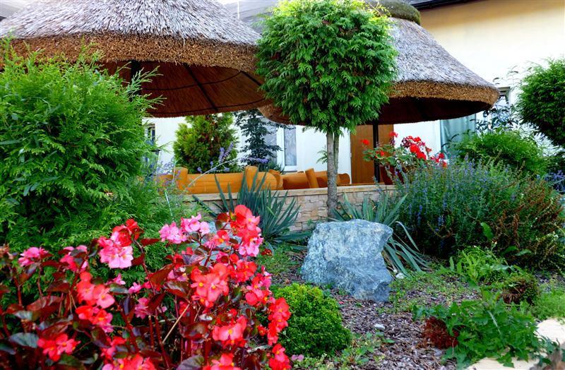Imperium - Hotel Restauracja Firlej Exterior foto